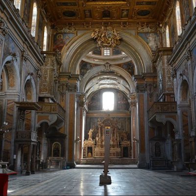 Montanari: uno scandalo vedere le chiese ridotte a ristoranti. Don Battaglia fa bene